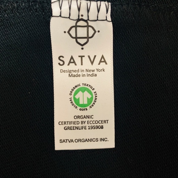 Women’s Satva Floral Sarana Long Sleeve Sweatshirt - Picture 5 of 6